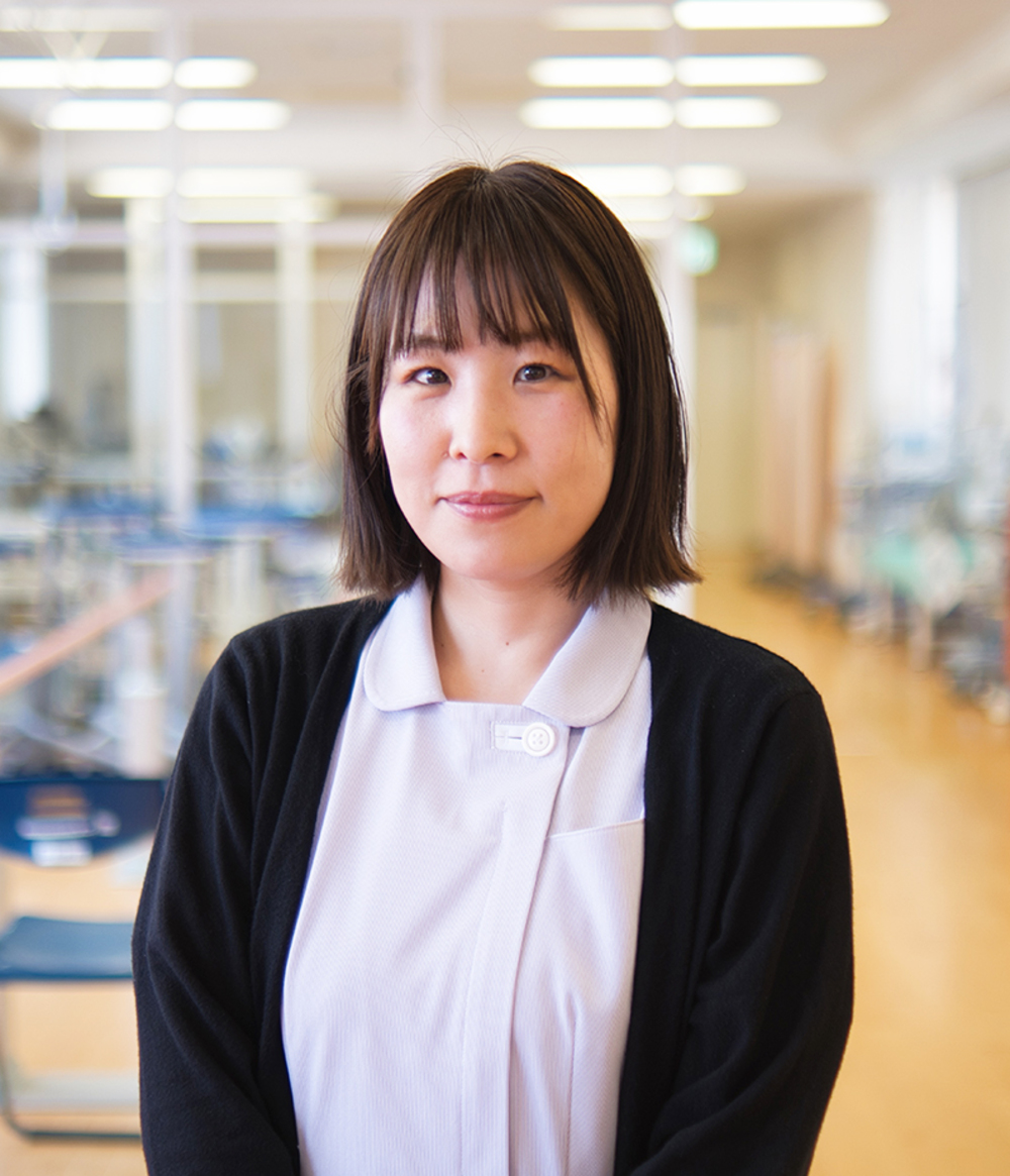 日下 麻里